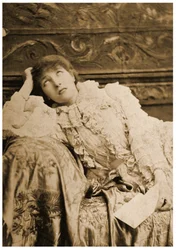 Sarah Bernhardt als Phedre in Racines "Phaedra", 1903